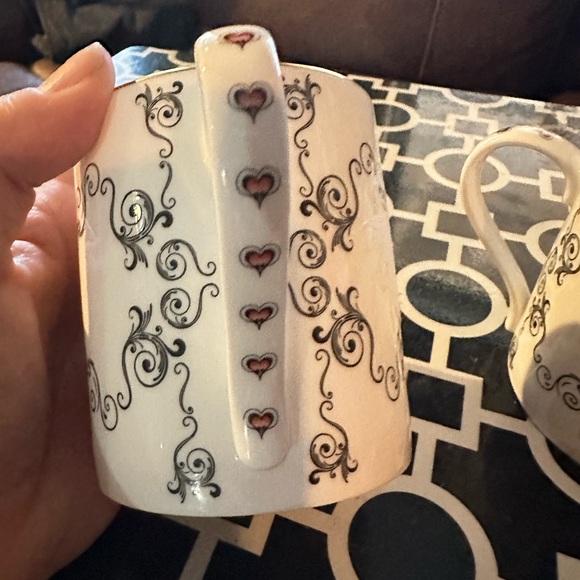 Romantic Mr. and Mrs. Heart Mugs - Halcyon Days FINE Bone China tea cups - Picture 2 of 6